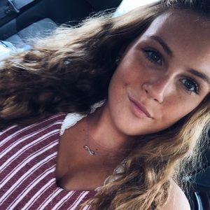 Meet your Posher, Mackenzie